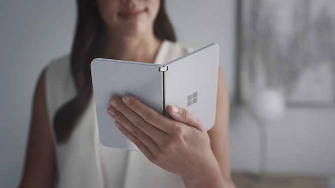 Thiết kế của&nbsp;Surface Duo khá đẹp.