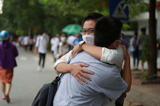 Tâm thư "chạm đến trái tim" của thầy giáo Đỗ Anh Đức gửi cô học trò thi trượt lớp 10. Ảnh minh họa&nbsp;