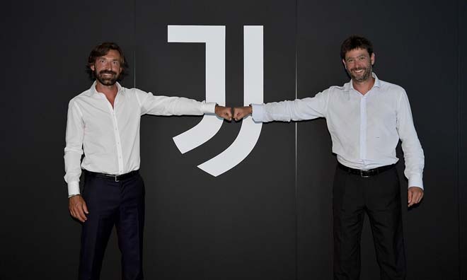 HLV Pirlo (trái) có cuộc họp quan trọng với Chủ tịch Agnelli