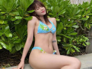 Thời trang - Bạn gái Sơn Tùng- MTP mặc bikini khoe body tuyệt mỹ, khác xa khi lên truyền hình