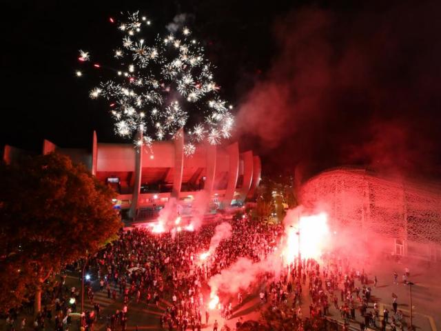 PSG đại thắng vào chung kết Cúp C1: Triệu fan đổ xô ăn mừng như vô địch