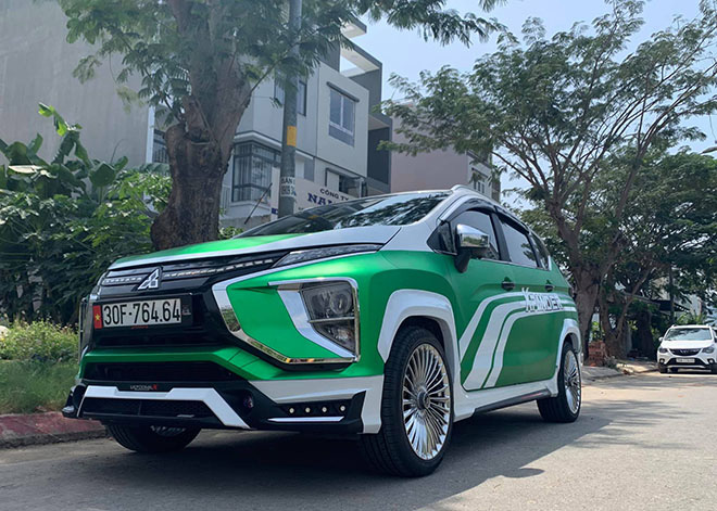 Mitsubishi Xpander độ mâm như Maybach với màu sơn ngoại thất tưởng là Grabcar - 8