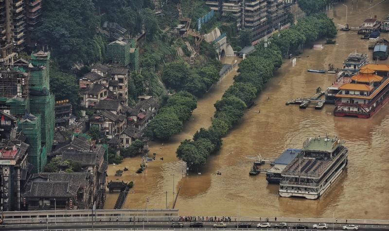 Lũ lụt ở Trùng Khánh (ảnh: Xinhua)