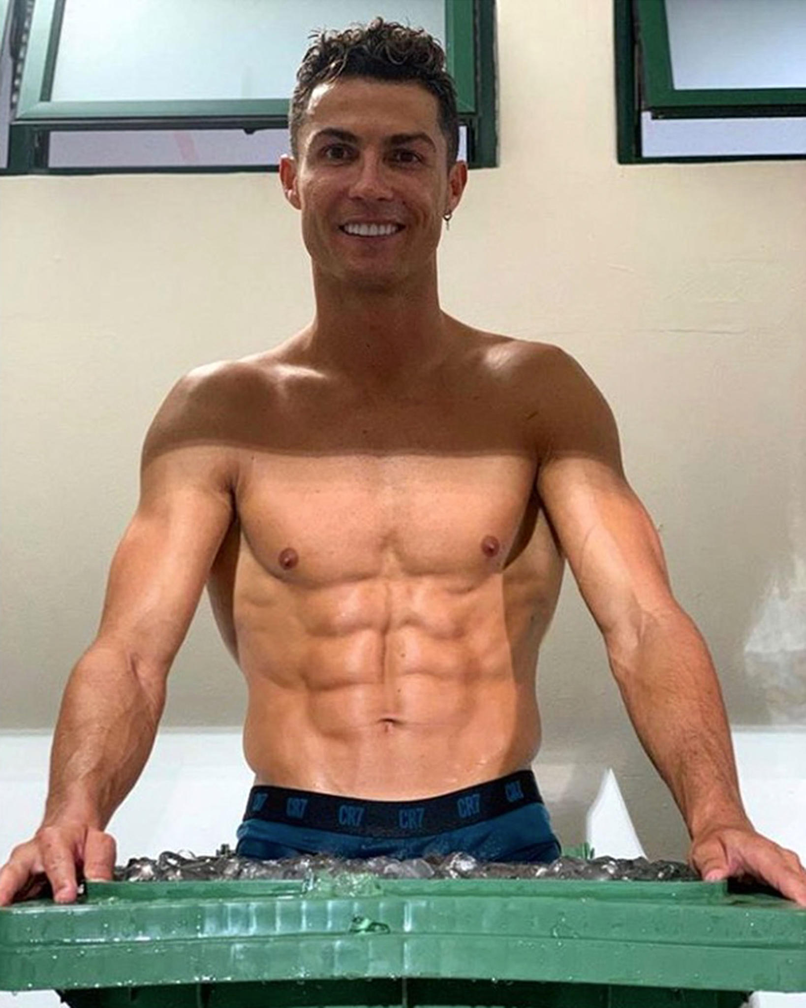 CR7 từng được nhiều người khẳng định là vô cùng đam mê xây dựng hình thể.