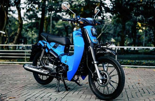 Cạnh tranh Honda Super Cub.