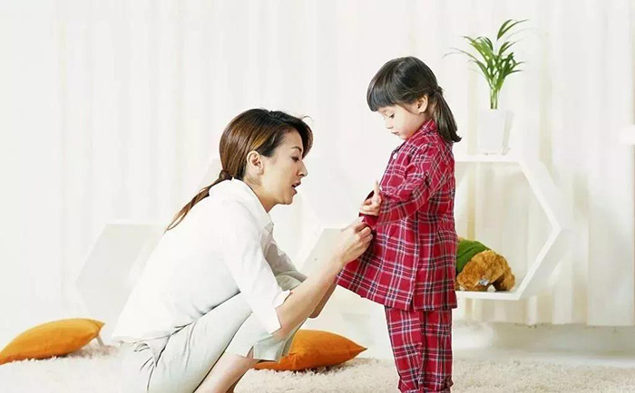 Khi trẻ bước vào tuổi dậy thì, cha mẹ nên áp dụng “luật bể cá” để dạy con - 2