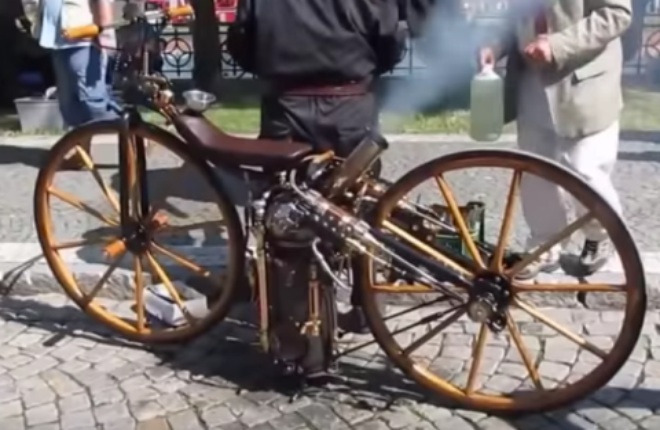 Roper Steam velocipede.