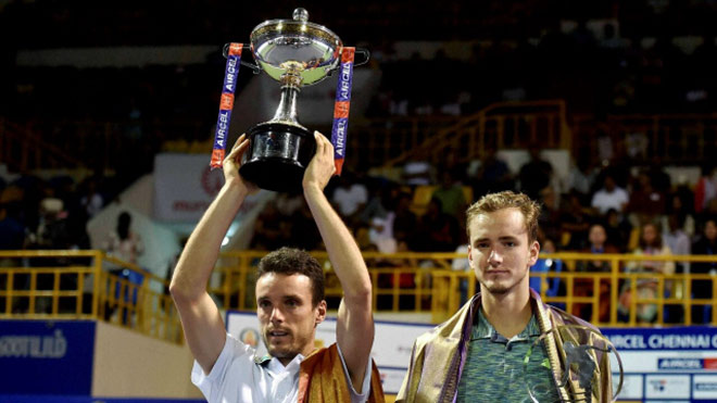 Agut từng thắng Medvedev để đăng quang giải Chennai Open năm 2017