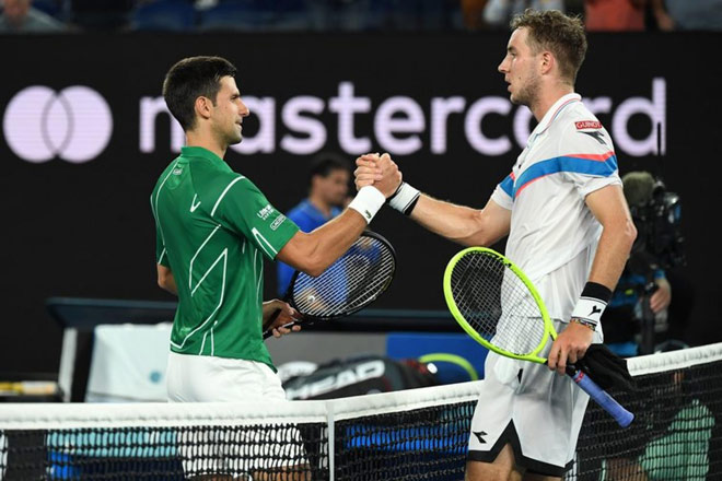 Djokovic hướng đến lần thứ tư liên tiếp đánh bại Jan-Lennard Struff để đoạt vé vào bán kết Cincinnati Masters năm nay