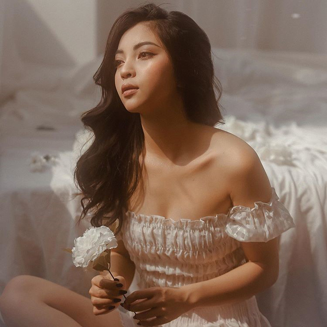 Sau khi chia tay, Nhật Lê vẫn theo đuổi sự nghiệp làm ca sĩ, người mẫu chụp hình. 
