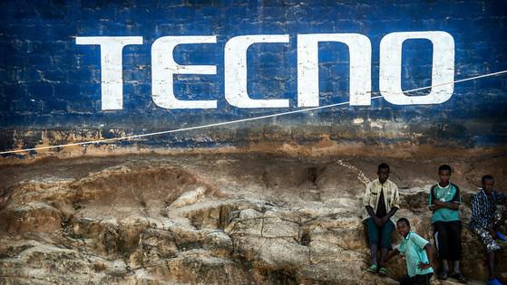 Điện thoại Tecno chủ yếu được bán ở châu Phi. Ảnh: Christian Triebert
