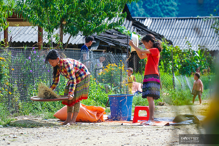 Bản Cu Vai: Về nơi mây vắt ngang trời - 13