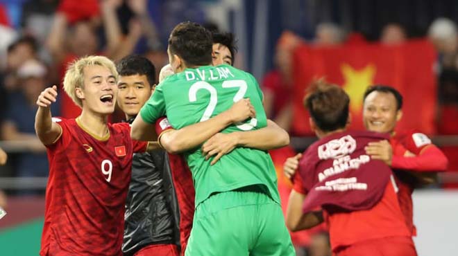 Văn Lam hạnh phúc khi giúp ĐT Việt Nam vượt qua Jordan ở vòng 1/8 Asian Cup 2019