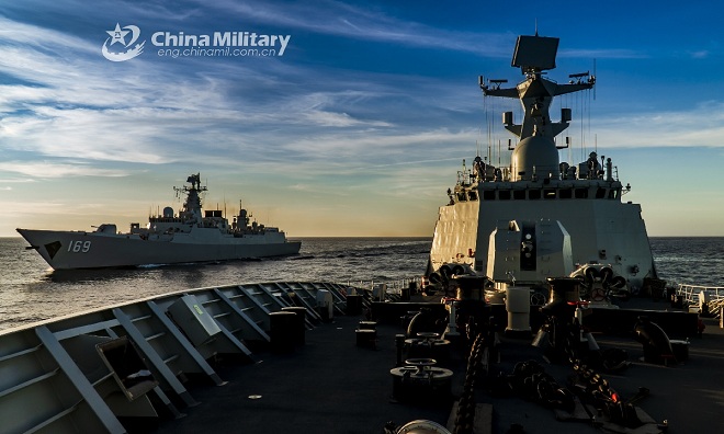 Trung Quốc thời gian qua hạ thủy tàu chiến mới với tốc độ chóng mặt.