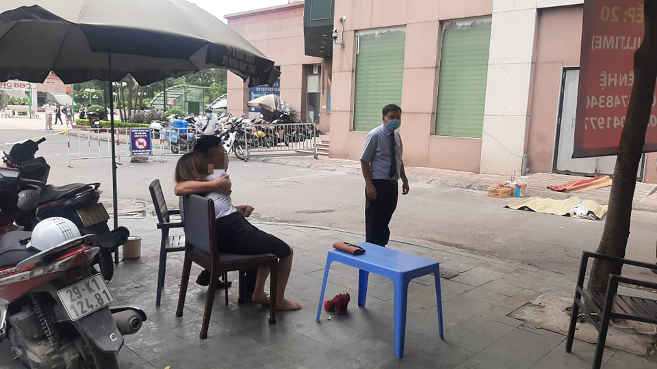 Bố mẹ cháu bé đau đớn&nbsp;