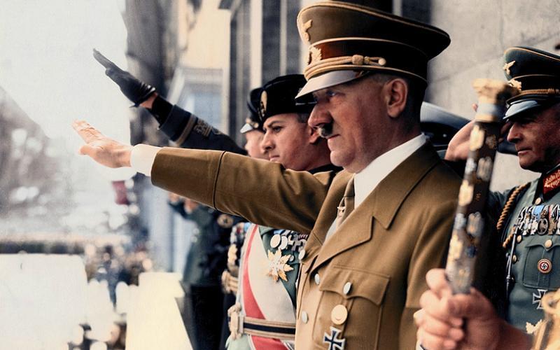 Vụ ám sát Hitler năm 1943 được xem là táo bạo nhất. Ảnh:&nbsp;Reddit