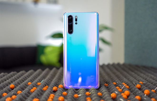 Huawei P30.