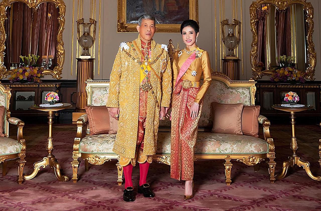 Bà Sineenat Wongvajirapakdi chính thức được phục vị Hoàng quý phi (ảnh: SCMP)