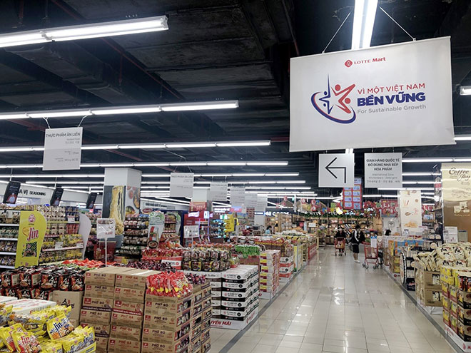LOTTE Mart là một trong những nhà bán lẻ ngoại đi đầu trong việc đồng hành cùng người tiêu dùng, nông dân, đối tác và chính phủ Việt Nam