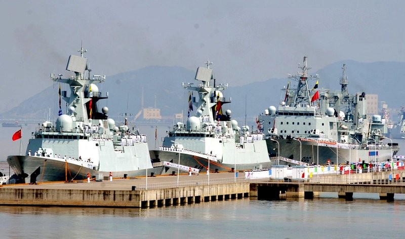 Tàu hải quân Trung Quốc.