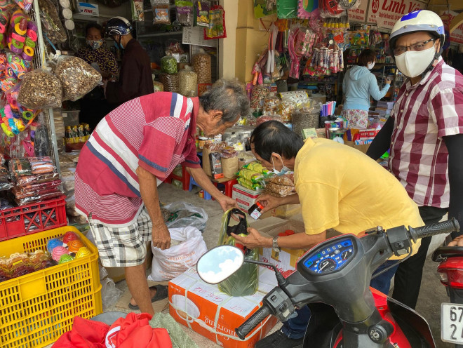 Chọn mua thực phẩm chay