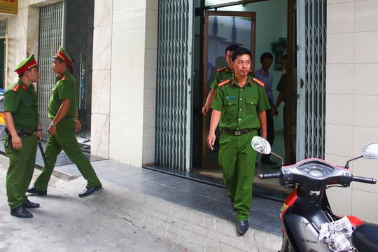 Cơ quan công an khám xét nhà ông Nguyễn Công Lang, nguyên Giám đốc Công ty Quản lý nhà Đà Nẵng vào ngày 9/8/2018