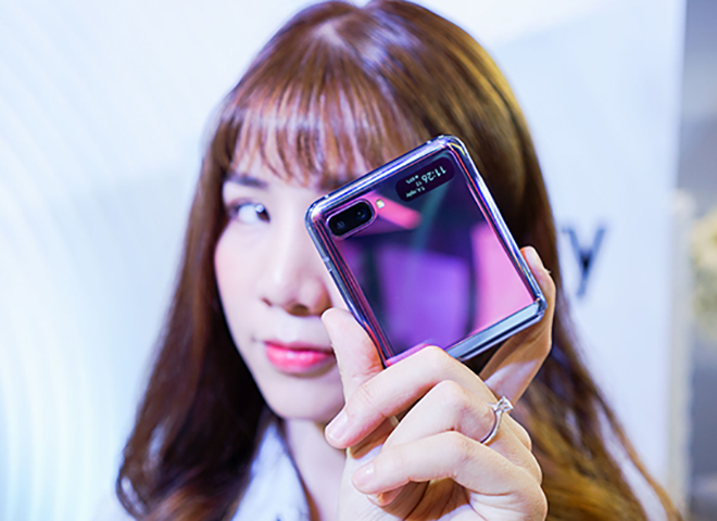 Galaxy Z Flip của Samsung.