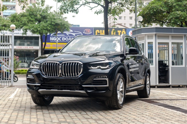 Trong tháng 9 này, BMW X7 nhận mức giảm cao nhất là 810 triệu đồng