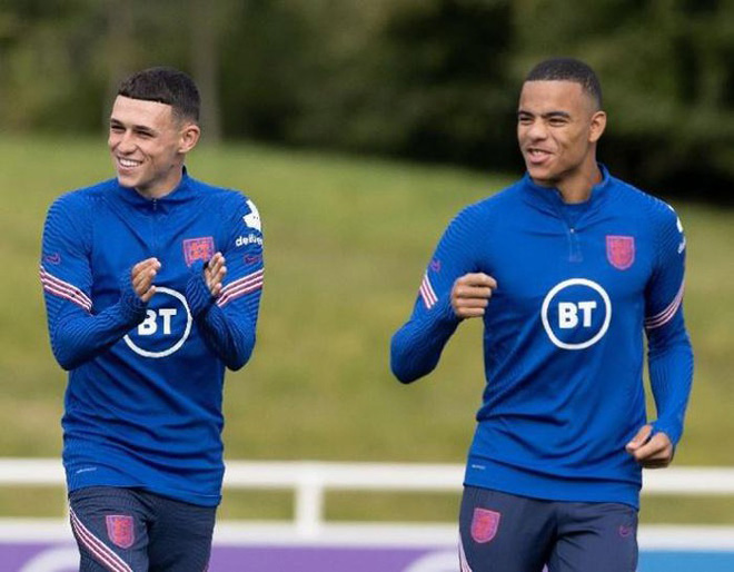 Foden và Mason Greenwood bị loại khỏi ĐT Anh