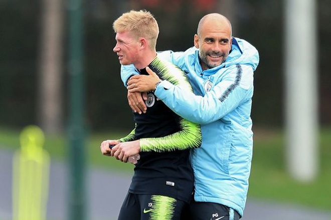 De Bruyne và HLV Pep Guardiola