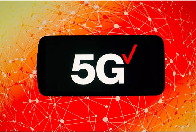 Mạng 5G là tâm điểm của giới công nghệ năm nay.