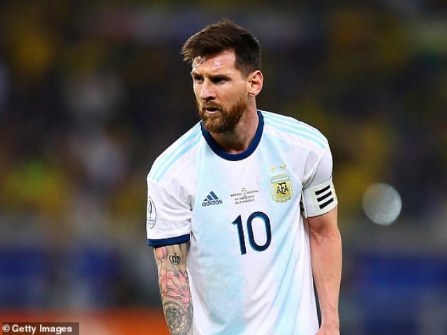 Messi chửi trọng tài và sếp lớn, vẫn được xóa án cấm thi đấu: Lý do vì sao?