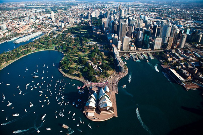 10. Sydney, Australia: Là một trong những thành phố sôi động nhất của Australia và có hệ thống bến cảng rộng mênh mông đó chính là cảng Sydney nổi tiếng.&nbsp;
