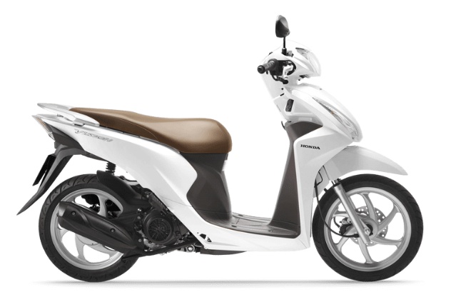 Honda Vision màu trắng.