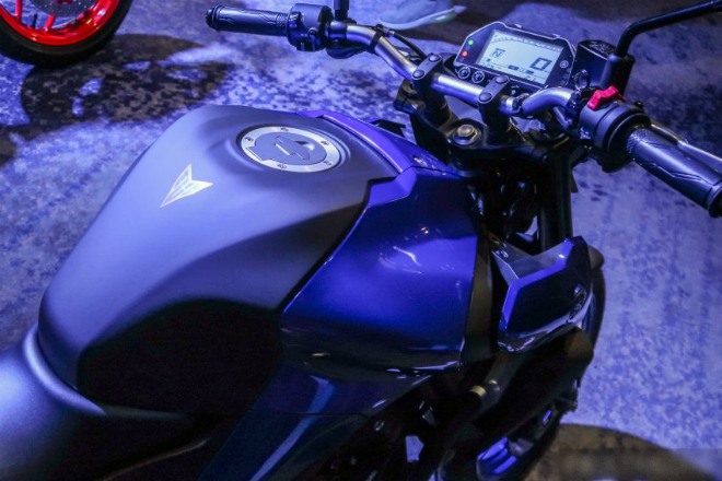 2020 Yamaha MT-25 ra mắt, kiểu chồm lỡ cực mạnh - 10