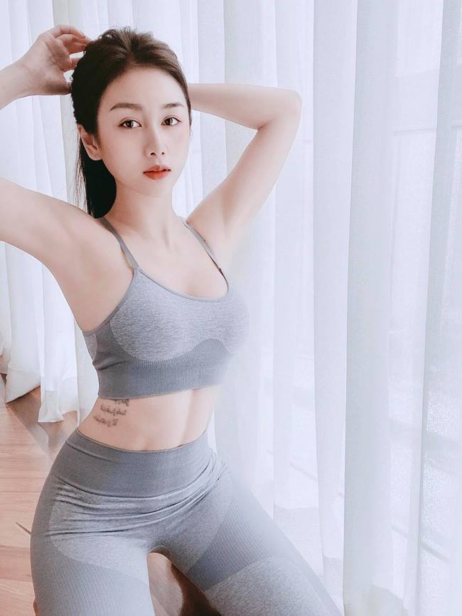 "1 tuần, tôi tập gym 2 ngày, tập Pilates 2 ngày, tập Muay Thái 2 ngày" - Yuu Quỳnh Nhi nói.&nbsp;
