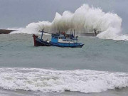 Tin tức trong ngày - Áp thấp nhiệt đới đã đi vào Biển Đông, khả năng mạnh lên thành bão