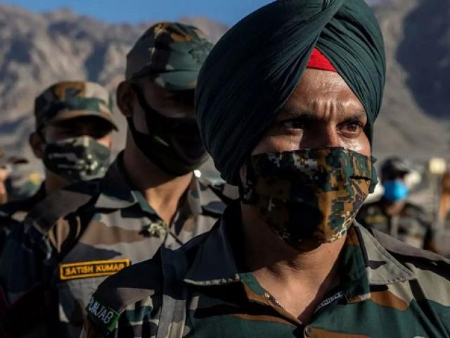 Báo Ấn Độ: Quân đội sẵn sàng chiến tranh toàn diện trong mùa đông với TQ