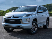 Tin tức ô tô - Mitsubishi Pajero Sport 2020 được đại lý nhận đặt cọc