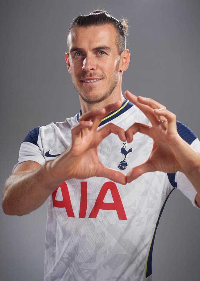 Bale chính thức trở lại khoác áo Tottenham theo dạng cho mượn 1 mùa giải từ Real Madrid