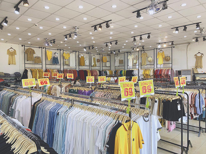 Chương trình sale với giá hấp dẫn diễn ra hàng tuần tại các cửa hàng của FM Style