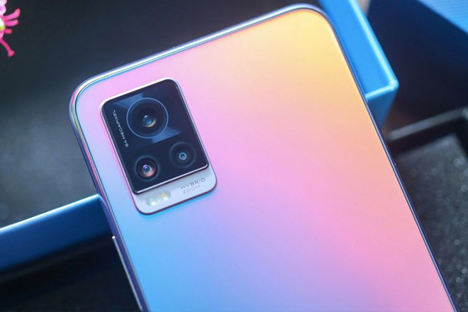 Vivo tung thêm bộ đôi smartphone chụp selfie siêu ngầu - 1