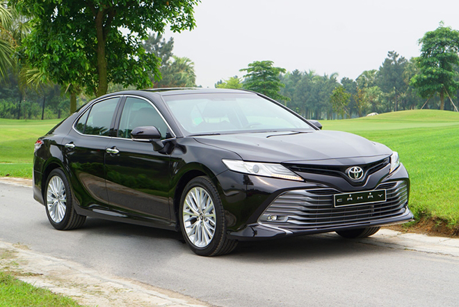 Giá xe Toyota Camry lăn bánh mới nhất tháng 9/2020 - 6