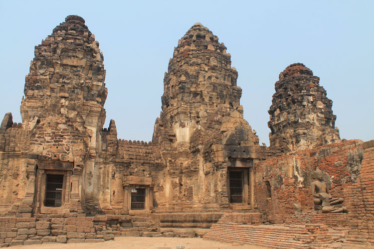 Lạ lùng khu tàn tích cổ trở thành thánh địa loài khỉ, phải luôn cảnh giác khỏi bị khỉ cướp đồ - 5