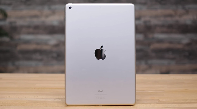 Mở hộp chiếc iPad 8 giá &#34;ngon&#34; nhất năm - 3