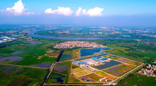 Nhà máy nước mặt sông Đuống - Ảnh: Minh Chiến