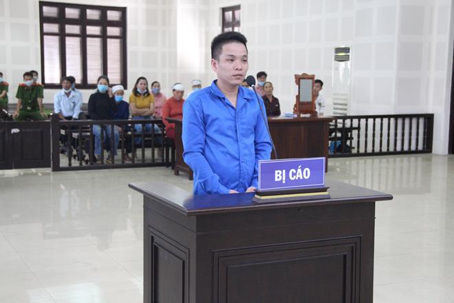 Dương Văn Tuấn tại tòa