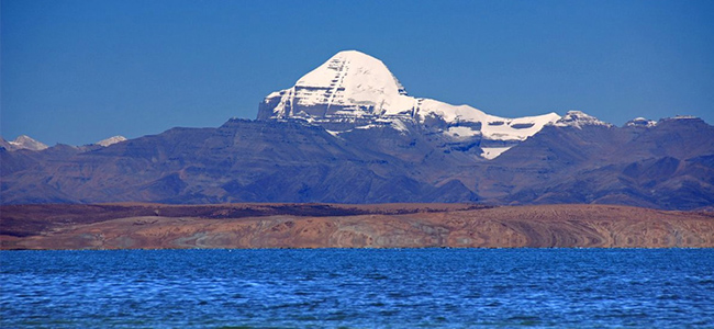 Kailash Mansarovar Yatra: Được coi là một trong những địa điểm tôn giáo khó tiếp cận nhất ở Ấn Độ, Kailash Mansarovar ngày nay được tìm thấy ở Tây Tạng, nơi đã bị Trung Quốc chiếm đóng kể từ cuộc chiến năm 1962.&nbsp;