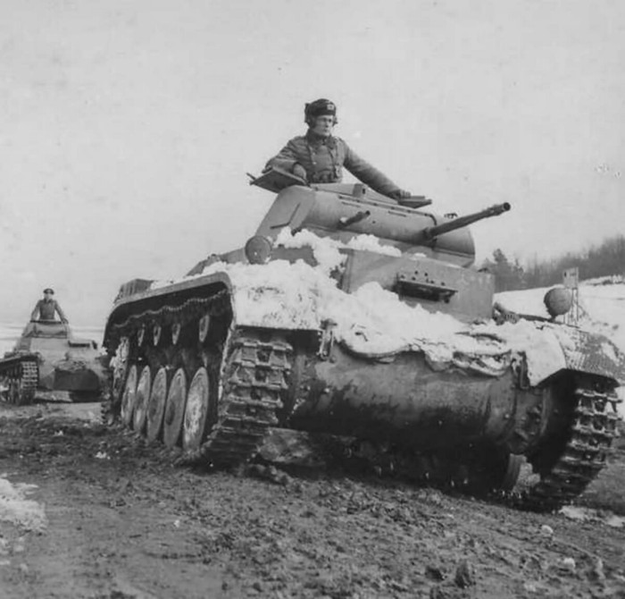 Xe tăng Panzer II của phát xít Đức. Ảnh: Medium