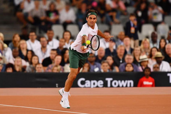 Federer sẽ sử dụng một loại vợt hoàn toàn mới trong mùa giải năm sau